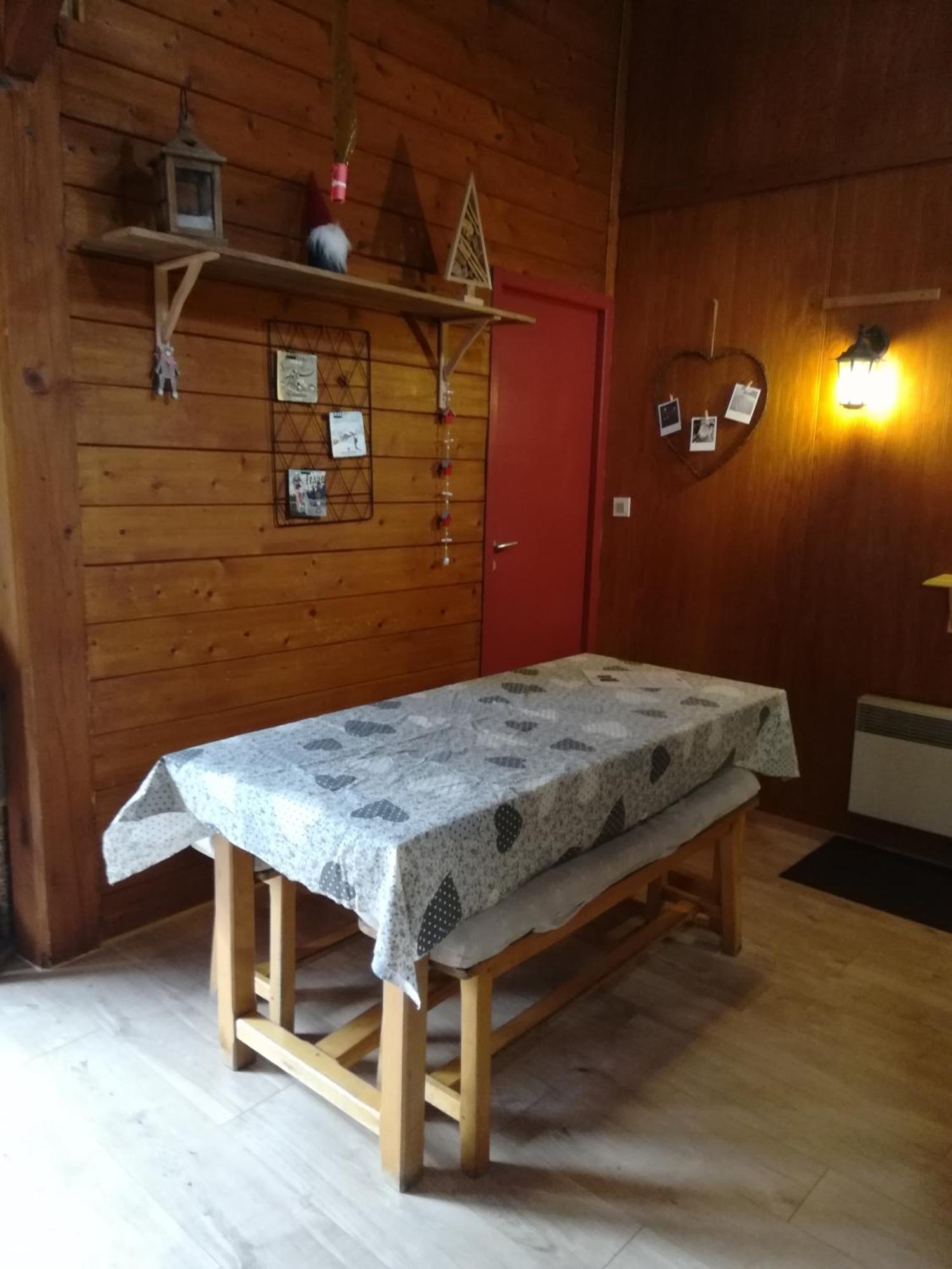 Les Chalets De La Foret D'Issaux Osse-en-Aspe Exterior foto