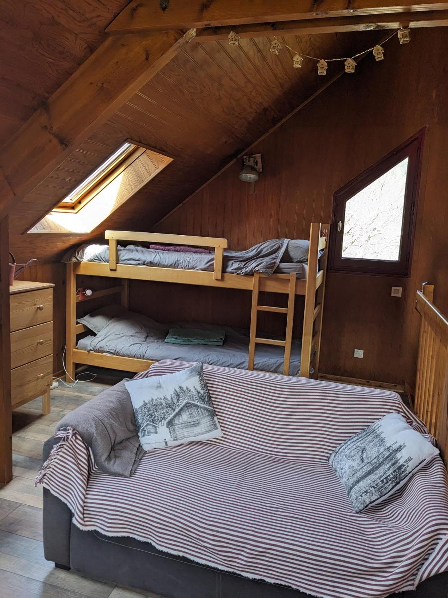 Les Chalets De La Foret D'Issaux Osse-en-Aspe Exterior foto